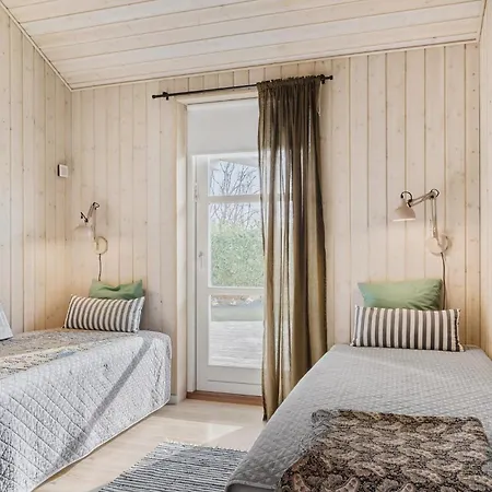 Cozy Home In Sydals With House Sea View